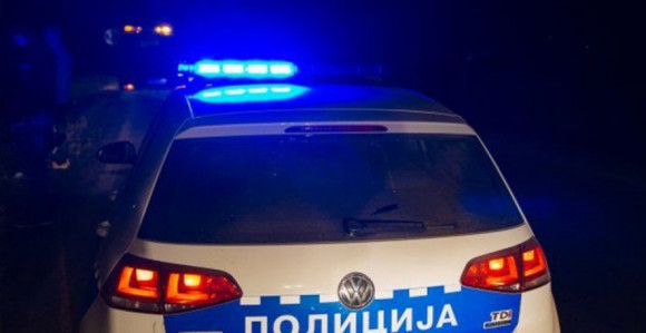 Modriča: Teretni voz naletio na auto, ima povrijeđenih
