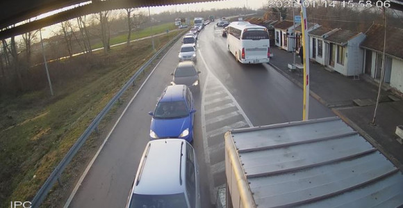 Gužva na više graničnih prelaza na izlazu iz BiH