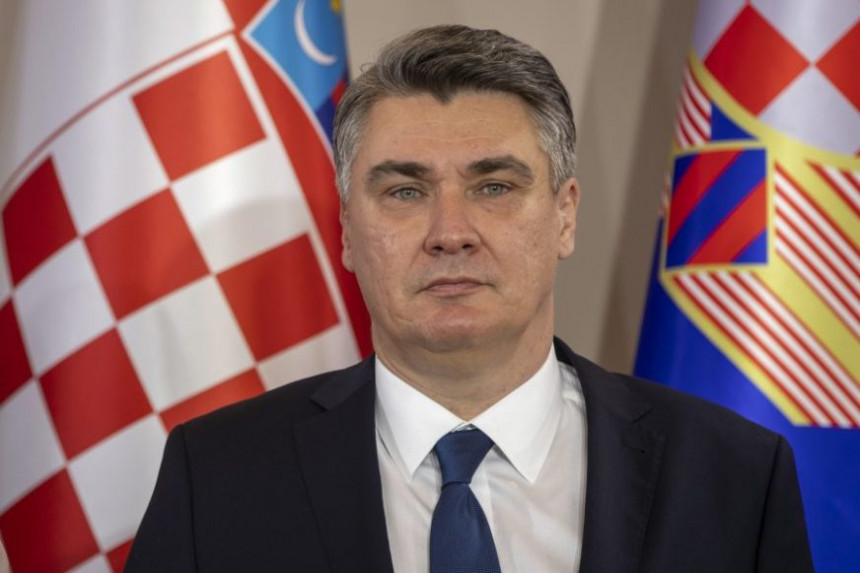 Hrvatska ne treba da čini ono što joj nameću velike sile