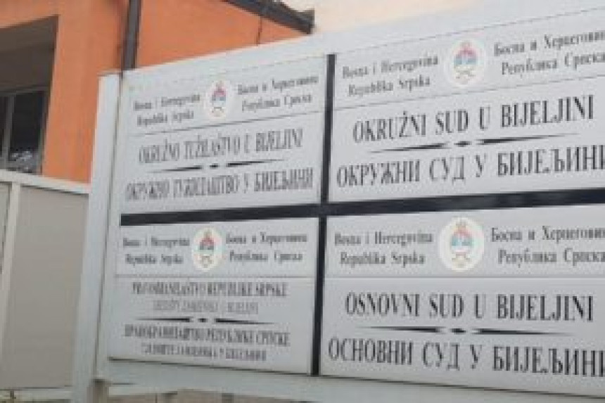 Тужилац тражи притвор лицу због отмице и силовања