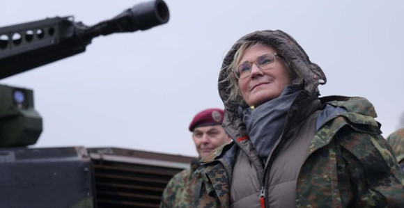 Ministarka odbrane dala ostavku zbog rata u Ukrajini