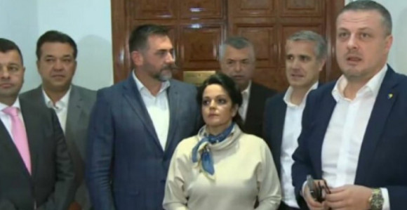 Покрет за државу тражи своје мјесто у Влади Српске