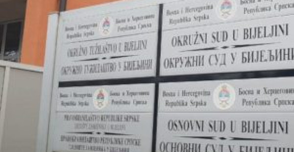 Тужилац тражи притвор лицу због отмице и силовања