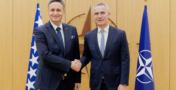 Bećirović traži da NATO uputi poziv BiH za članstvo