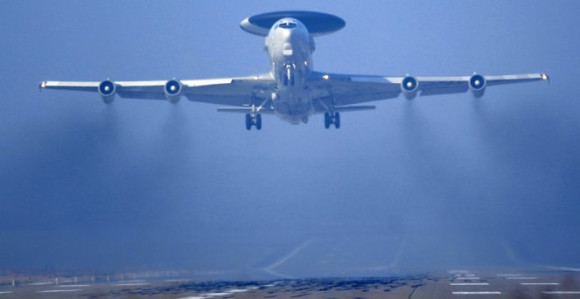 У Румунију стигли НАТО извиђачки авиони Авакс