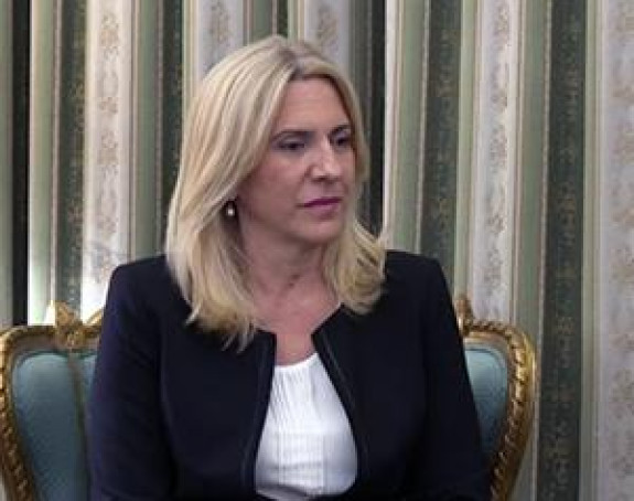 Како је могуће да Додик угрожава сувереност БиХ?