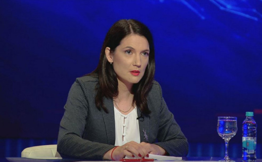 Svako iskakanje iz zvaničnih politika treba sankcionisati