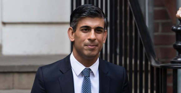 Britanski premijer se izvinio jer nije vezao pojas