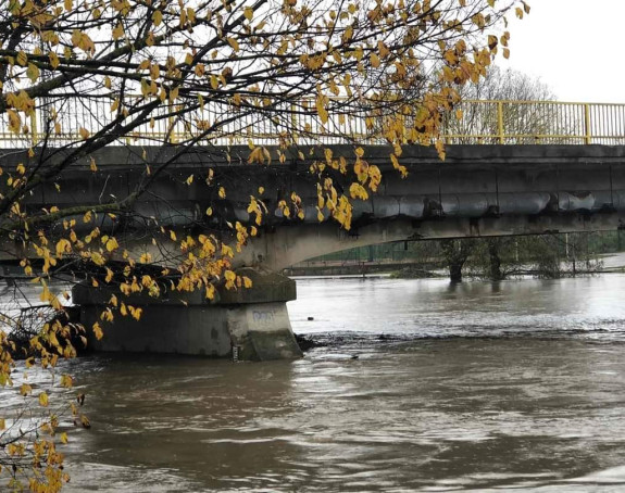 У порасту водостаји Уне и Сане