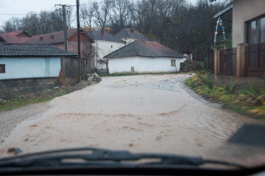 Vanredno u sedam opština u Srbiji zbog poplava