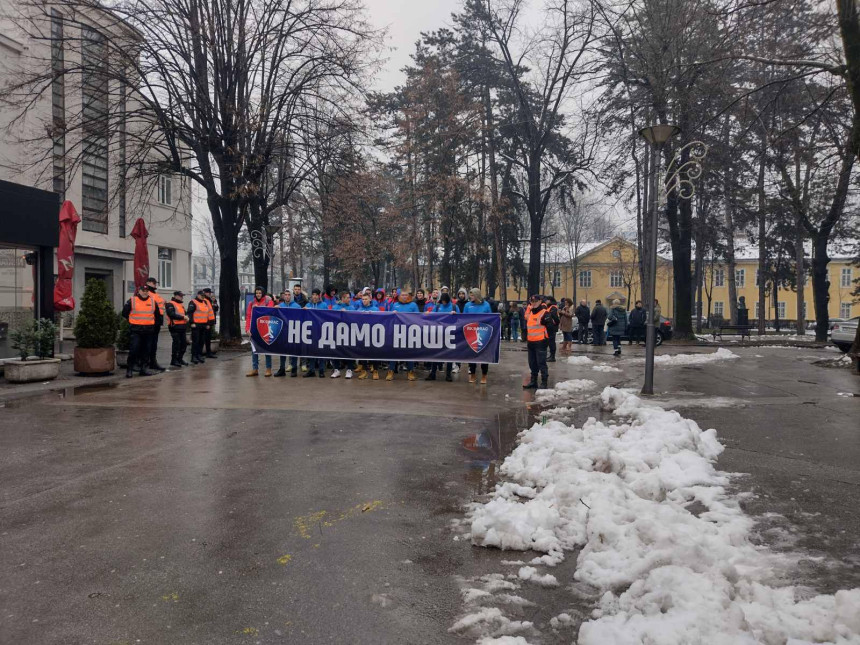 Protest RK Borac zbog otimanja imovine (VIDEO)