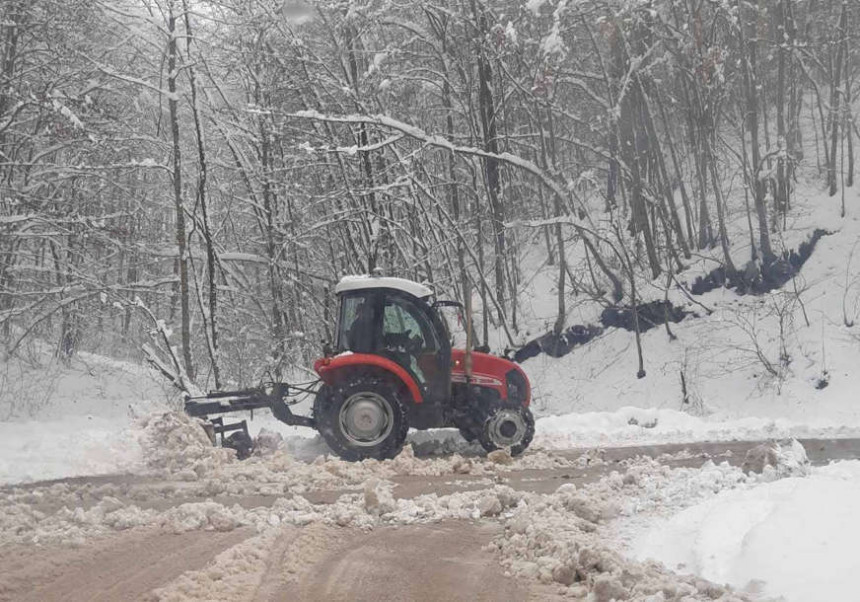 Danas oblačno vrijeme sa slabim padavinama