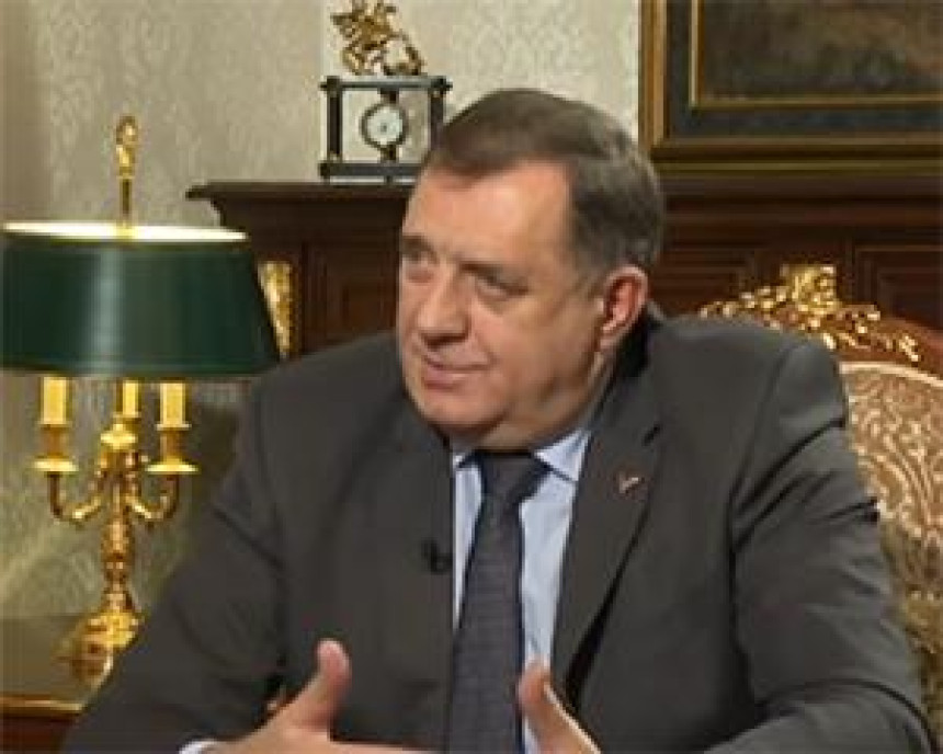 Dodik: U EP sjede ljudi koji se pet mjeseci nisu okupali