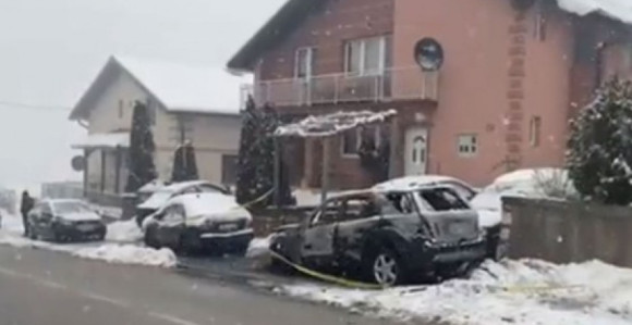 Raspisana potraga za tri lica iz Srbije zbog paljenja