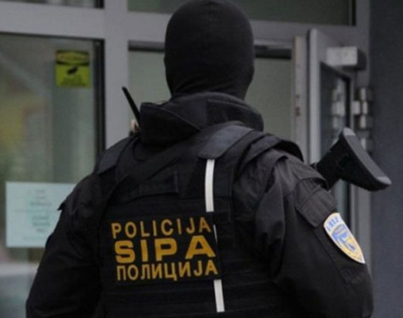 SIPA zaplijenila novac, hapšenje zbog zelenašenja