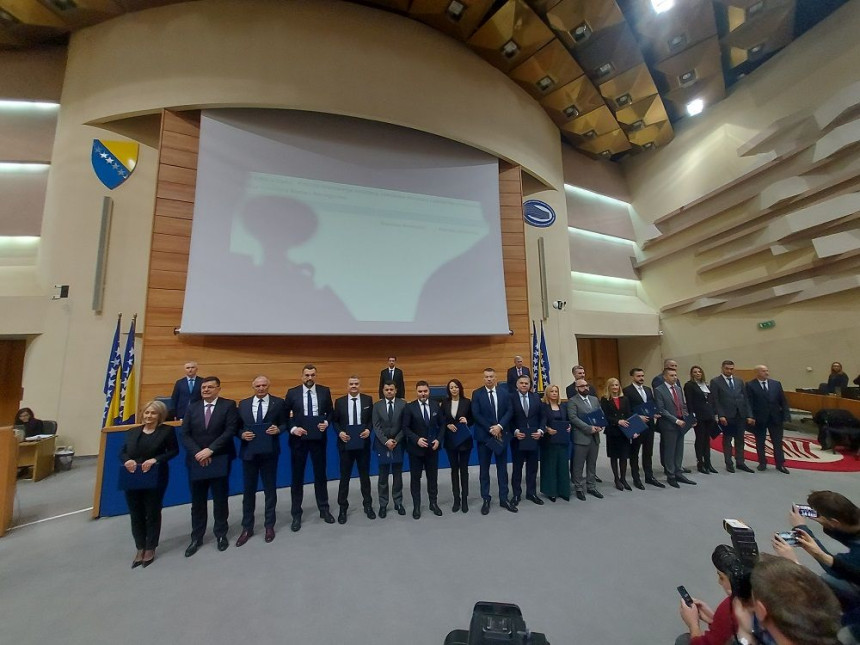 Pročitajte biografije novih ministara u Savjetu ministara