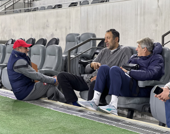 Divac posjetio fudbalere Srbija u Los Anđelosu