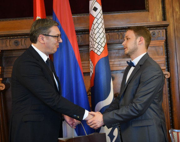 Vaša posvećenost i mudrost je važna za srpski narod