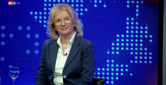 Rasprava o većim platama, a budžeta nema na vidiku