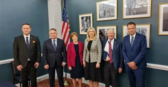 Cvijanović, Komšić i Bećirović zajedno u Vašingtonu