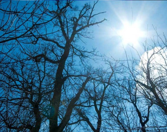 Danas sunčano i toplije, više oblaka krajem dana