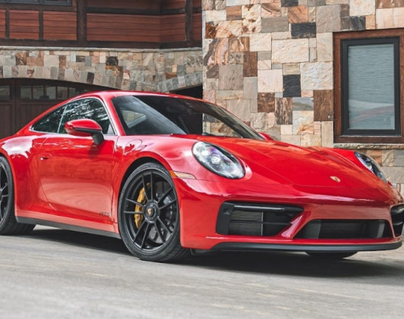 Уплатио 120.000 евра за порше, схватио да је оглас лажан