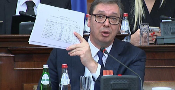 Cirkus poslanika opozicije nanio veliku štetu Srbiji