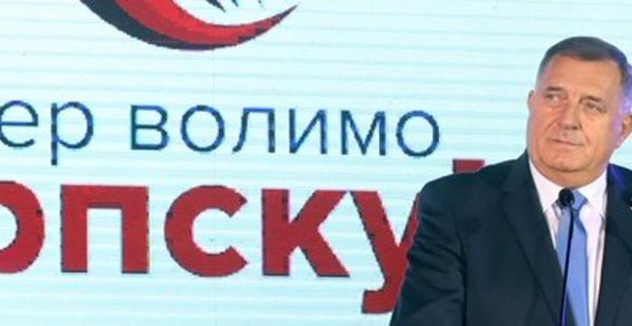 Додик пресрећан због Вучићеве помоћи Српској