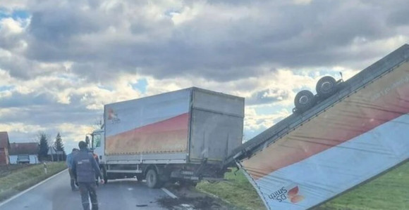 Јак вјетар широм Хрватске ствара велике проблеме