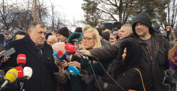 10 godina priča isto kao pokvarena ploča, na djelu nula