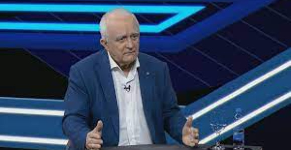 Neki poslanici skupštinu shvatili kao priliku za otimanje vlasti