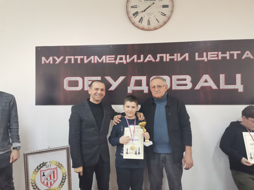 Šamac: Đorđe Lukić osvojio zlato na turniru u šahu