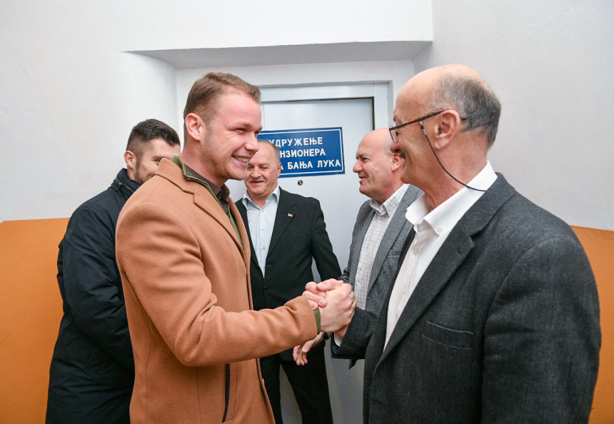 Danas uplata po 100 KM penzionerima u Banjaluci
