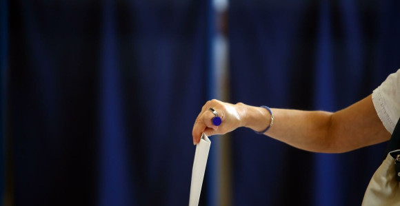 Srbija: Vanredni parlamentarni izbori u septembru