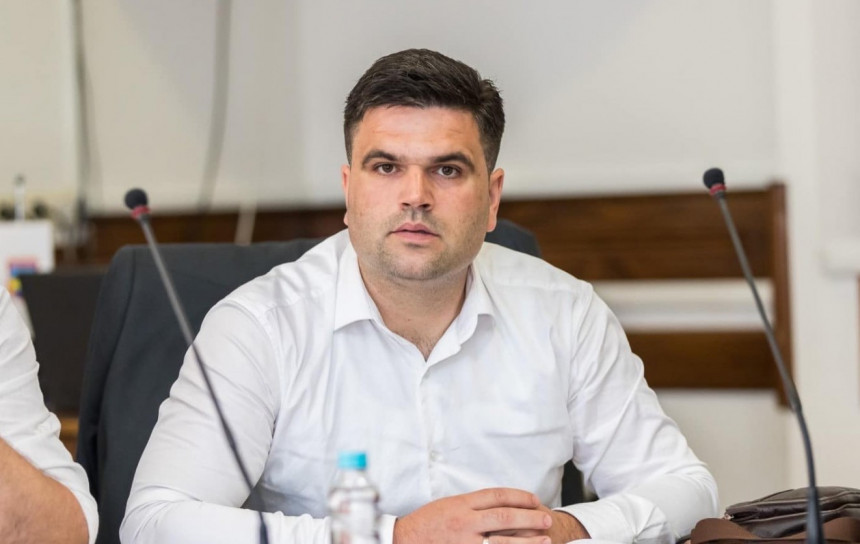 Petrović: SNSD će polomiti zube u Bijeljini