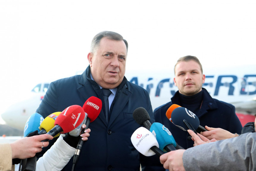 Stanivuković i Dodik ispratili spasioce u Tursku