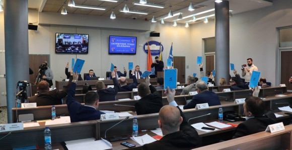 SNSD sa partnerima donio odluku o opozivu Petrovića