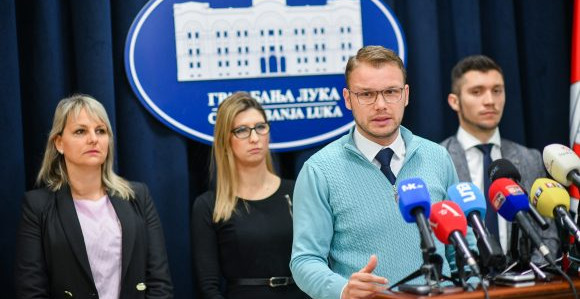 Stanivuković odgovorio: Optužbe su paušalne