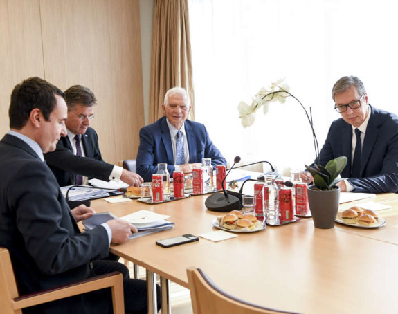 Borelj poziva u Brisel, Vučić dao svoj uslov