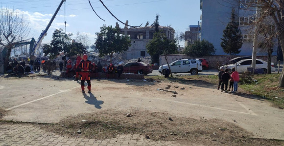 Drugačija slika iz Turske: Tora na terenu, slatkiši za djecu