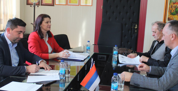 Bijeljina prva uvodi asistente u srednju školu