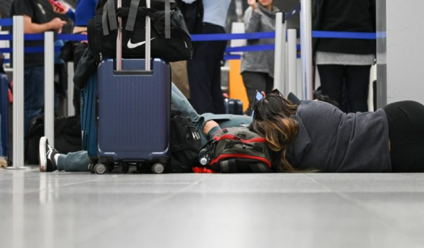 Na aerodromima haos: Zbog štrajka 300.000 ljudi čeka