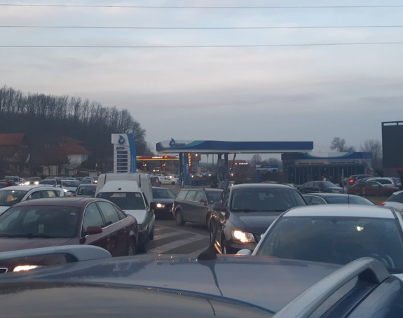Kolaps na Šepku: Vozači blokirali dvije trake (FOTO)
