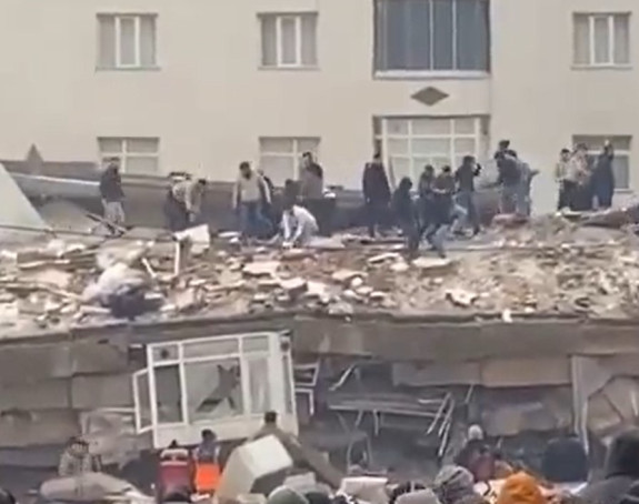 Skoro 45.000 ljudi poginulo u Turskoj i Siriji