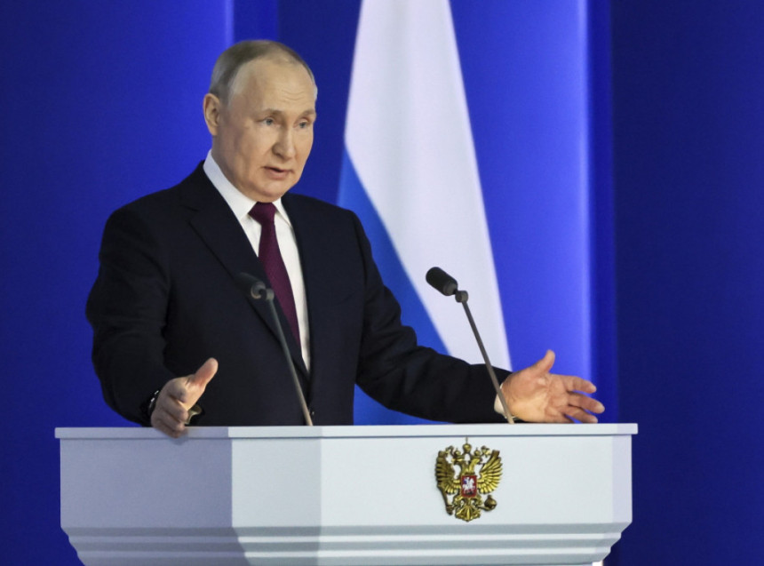 Путин:Русија суспендује учешће у споразуму СТАРТ