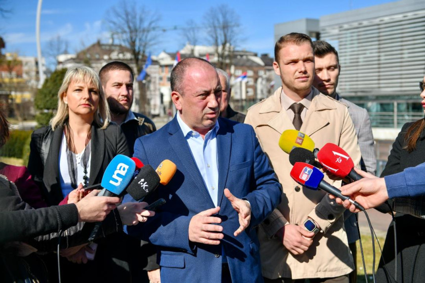 Ko su ljudi koji ne dolaze na posao, a primaju platu?