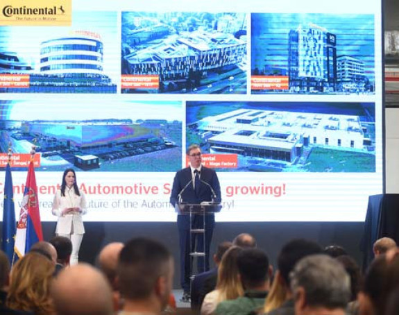 Vučić na otvaranju fabrike Kontinental: "U Novom Sadu se pravi istorija..."
