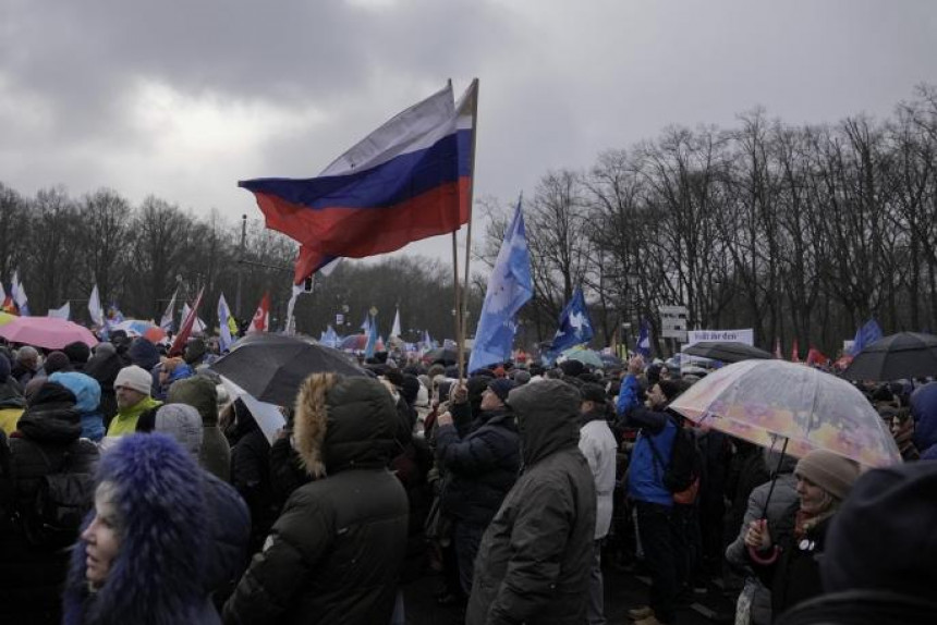 Масовни протест у Берлину због Украјине