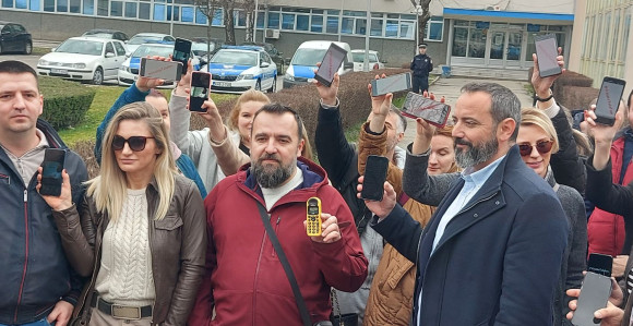 Podrška kolegi Morači: Protest novinara zbog policijske torture