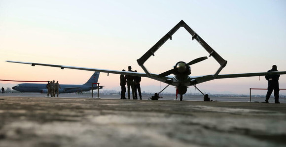 Kina blizu odluke da Rusiji isporuči dronove i municiju